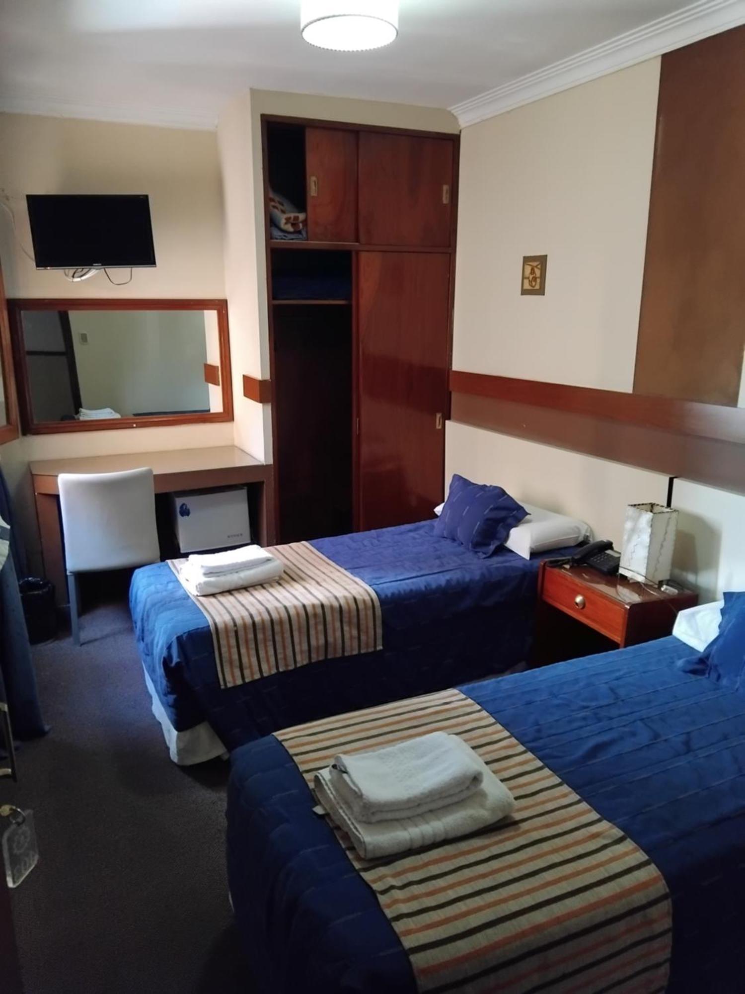 Hotel Shauard Salta Bagian luar foto